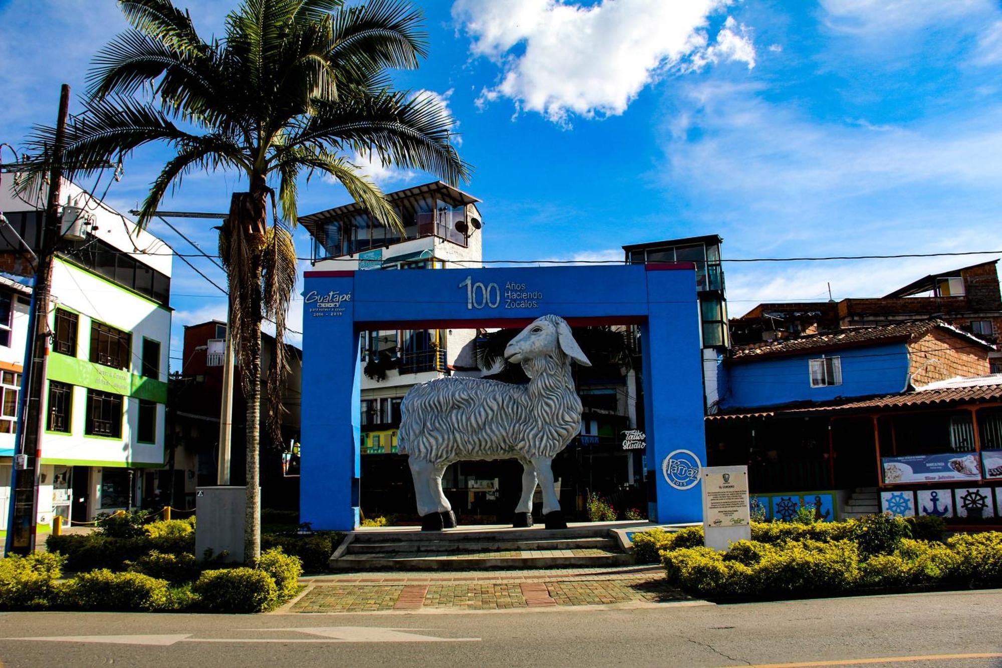 Hotel Real Guatapé Exterior foto